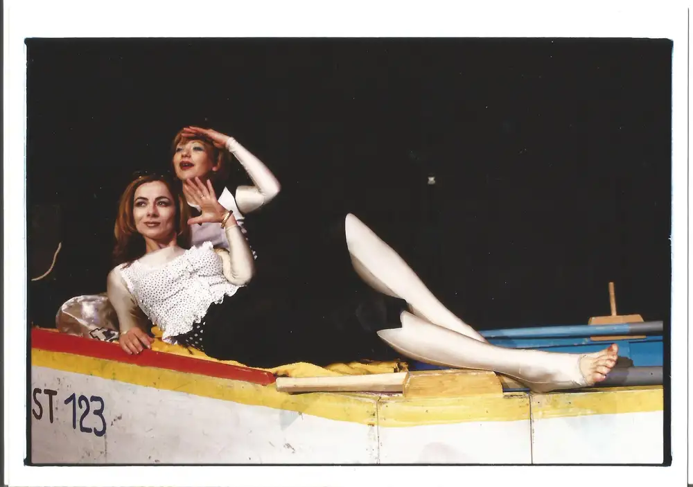 Starci — scena